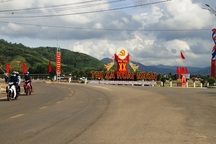 Bình Định: Xứ dừa Hoài Nhơn lên thị xã