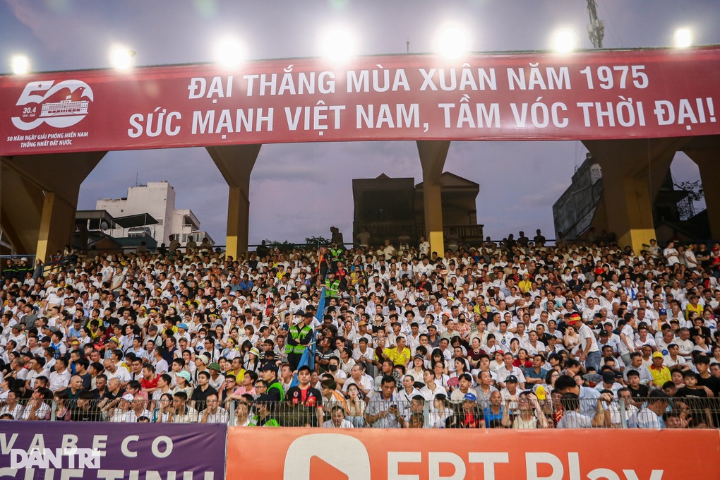CLB Nam Định thắng đậm Hà Nội FC, xây chắc ngôi đầu V-League - 1 CLB Nam Định thắng đậm Hà Nội FC, xây chắc ngôi đầu V-League - 1