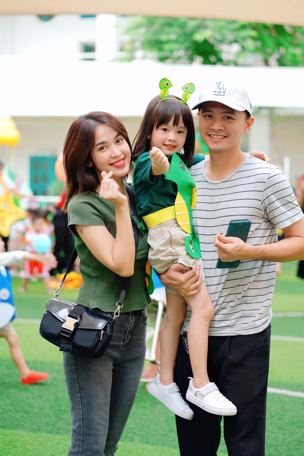 Chị đẹp Tú Vi: Tuổi thơ thiếu bố và mối tình 1 thập kỷ bên chồng nhạc sĩ - 10