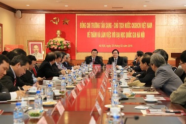 Chủ tịch nước Trương Tấn Sang thăm và làm việc với ĐH Quốc gia Hà Nội
