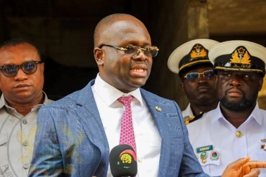 Rơi trực thăng, Bộ trưởng Quốc phòng và Môi trường Ghana thiệt mạng