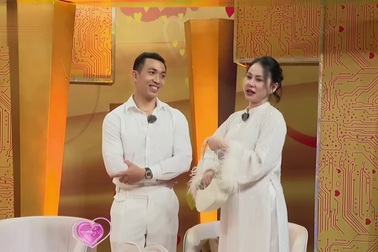 Chồng bí mật tặng quà, viết thư tâm sự khiến vợ xúc động trên tivi