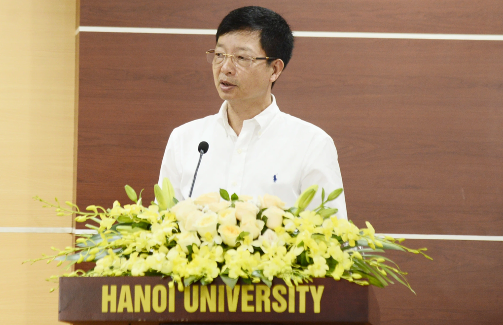 Sinh viên bận kiếm tiền và yêu đương, ngại nghiên cứu khoa học - 1 Sinh viên bận kiếm tiền và yêu đương, ngại nghiên cứu khoa học - 1