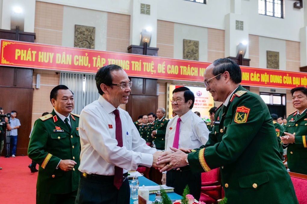 Đại hội Đảng bộ Quân sự đầu tiên của TPHCM sau sáp nhập - 1 Đại hội Đảng bộ Quân sự đầu tiên của TPHCM sau sáp nhập - 1
