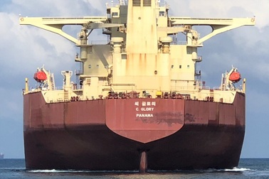 Cứu thuyền viên người Philippines bị nạn ngoài khơi Nha Trang