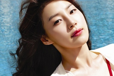 Han Ji Hye tới Hawaii hưởng tuần trăng mật sớm