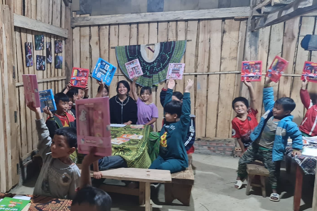 Thầy giáo người Anh dạy học cho trẻ em vùng cao, yêu Việt Nam vì sự đôn hậu - 3
