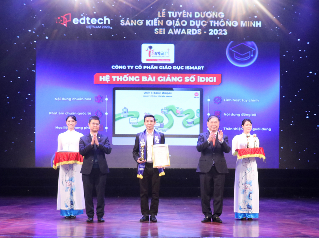 Bài giảng số iDIGI được tuyên dương tại Sáng kiến giáo dục thông minh - SEI Awards 2023 - 1 Bài giảng số iDIGI được tuyên dương tại Sáng kiến giáo dục thông minh - SEI Awards 2023 - 1