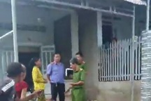 Khởi tố chủ nợ tạt chất bẩn lên đầu con nợ