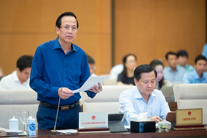 10.000 tỷ trốn đóng bảo hiểm/năm, Bộ trưởng đề nghị chặn chủ DN xuất cảnh - 2 10.000 tỷ trốn đóng bảo hiểm/năm, Bộ trưởng đề nghị chặn chủ DN xuất cảnh - 2