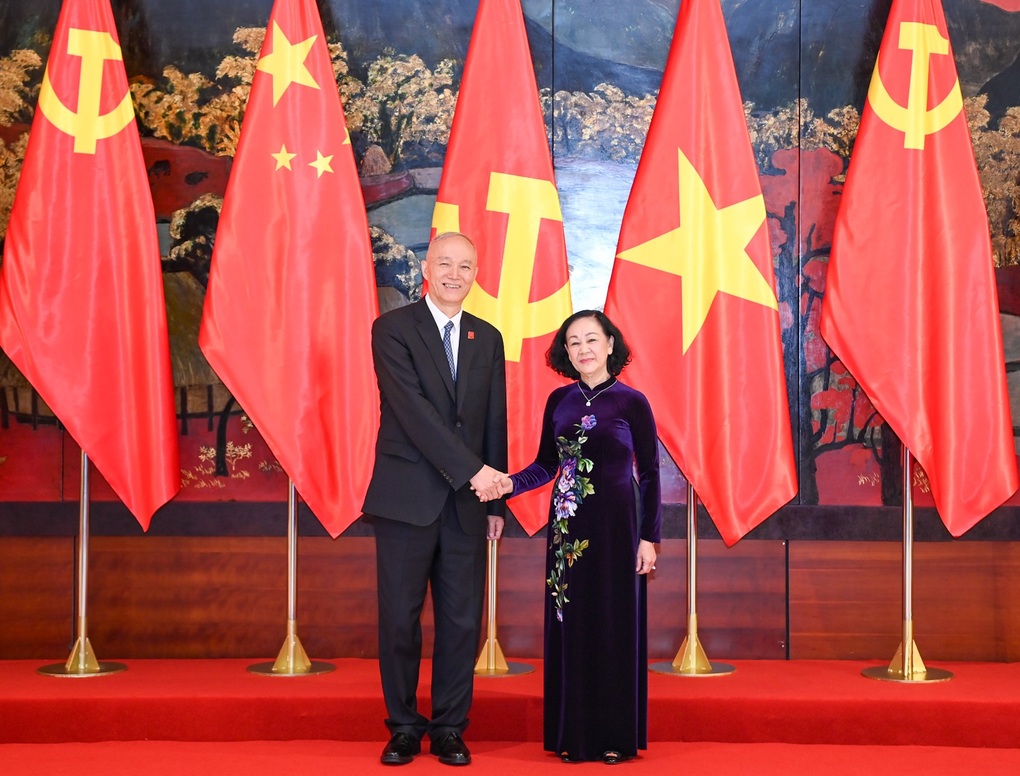 Tạo động lực mới, nâng tầm quan hệ giữa hai Đảng, hai nước Việt Nam - Trung Quốc - 1 Tạo động lực mới, nâng tầm quan hệ giữa hai Đảng, hai nước Việt Nam - Trung Quốc - 1