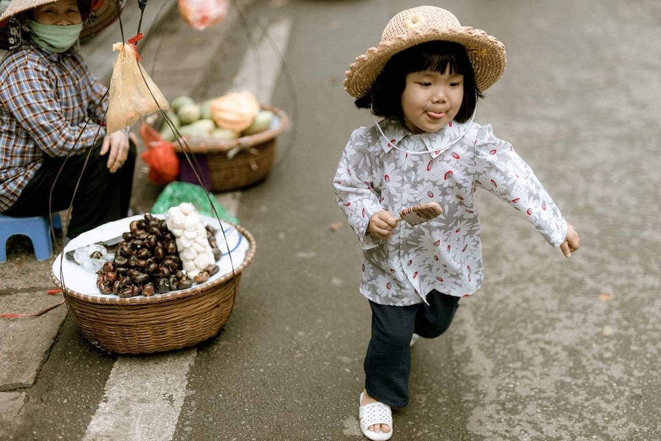 Lịm tim với bộ ảnh Em bé Hà Nội cực đáng yêu - 11 Lịm tim với bộ ảnh Em bé Hà Nội cực đáng yêu - 11