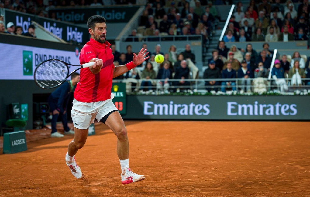 Đánh bại Djokovic, Sinner lần đầu vào chung kết Roland Garros - 2 Đánh bại Djokovic, Sinner lần đầu vào chung kết Roland Garros - 2