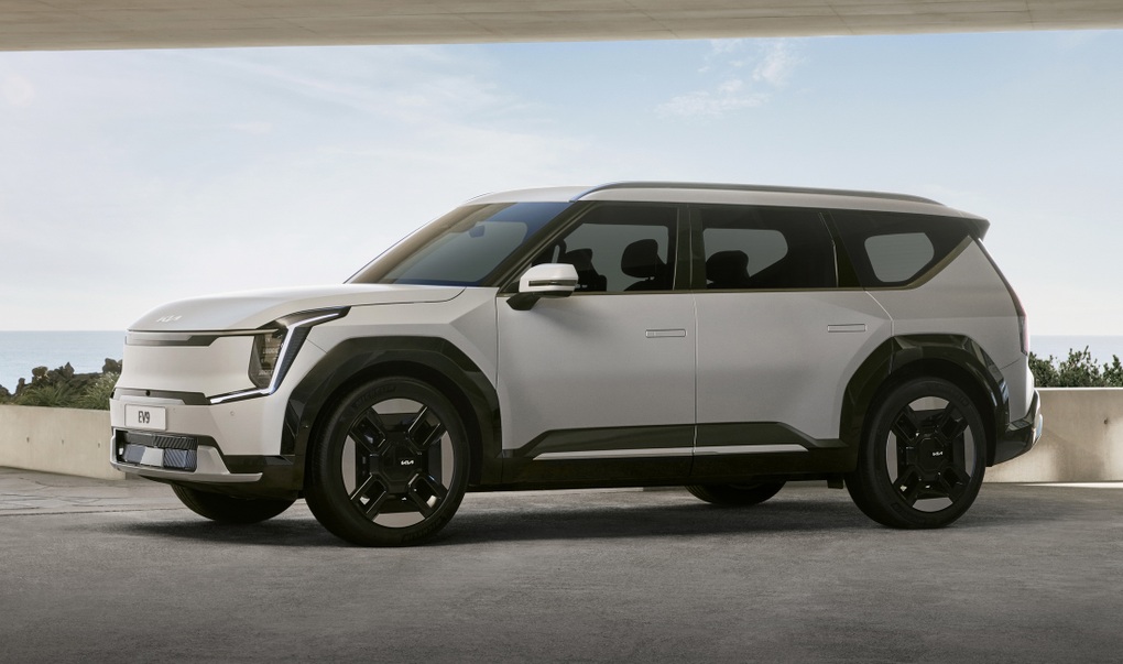 Kia EV9 ra mắt, mẫu SUV 3 hàng ghế hiếm hoi trên thị trường xe điện - 3 Kia EV9 ra mắt, mẫu SUV 3 hàng ghế hiếm hoi trên thị trường xe điện - 3