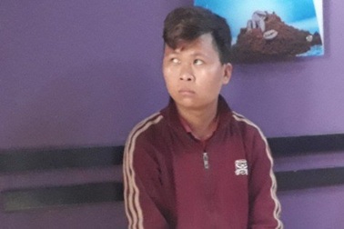 Chia tay, nữ sinh lớp 12 bị tung ảnh giường chiếu