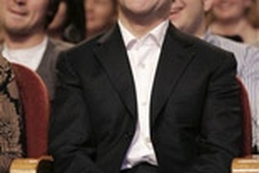 Vì sao Dmitry Medvedev được lòng giới trẻ Nga?