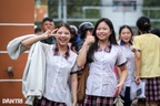 Thi vào lớp 10: Đừng bắt kỳ thi làm quá nhiều việc