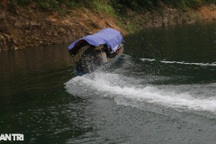 "Rẽ sóng" gieo chữ nơi ốc đảo