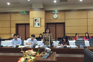 Giáo viên TPHCM: Người nhận hàng chục triệu đồng, người vẫn... ngóng