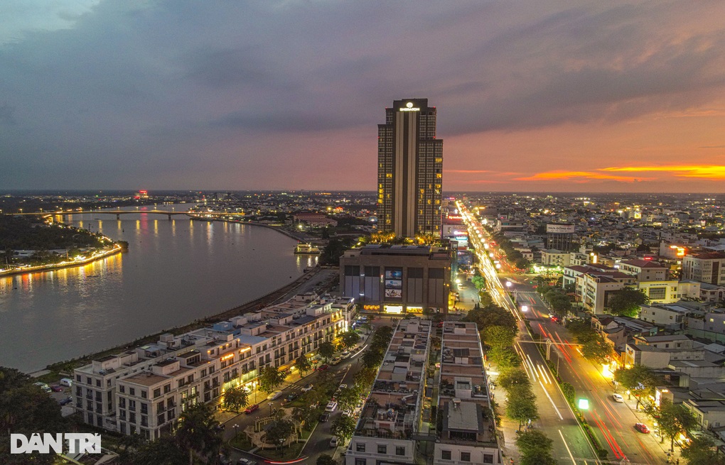 Thủ tướng: Cần Thơ phải đi lên bằng nội lực, không trông chờ ỷ lại vào ai - 3 Thủ tướng: Cần Thơ phải đi lên bằng nội lực, không trông chờ ỷ lại vào ai - 3