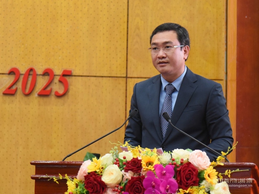 Bay Nguyen Canh Toan, Lang Son İl Halk Komitesi Başkanı olarak atandı - 1 Ông Nguyễn Cảnh Toàn làm Chủ tịch UBND tỉnh Lạng Sơn - 1