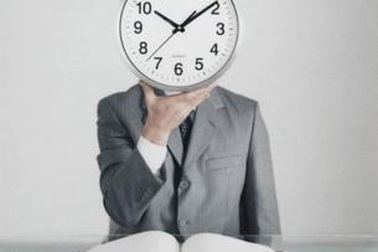 Thời gian làm việc kéo dài: dễ mắc chứng mất trí