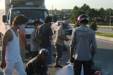 Một tài xế thiệt mạng trong tai nạn giao thông hi hữu