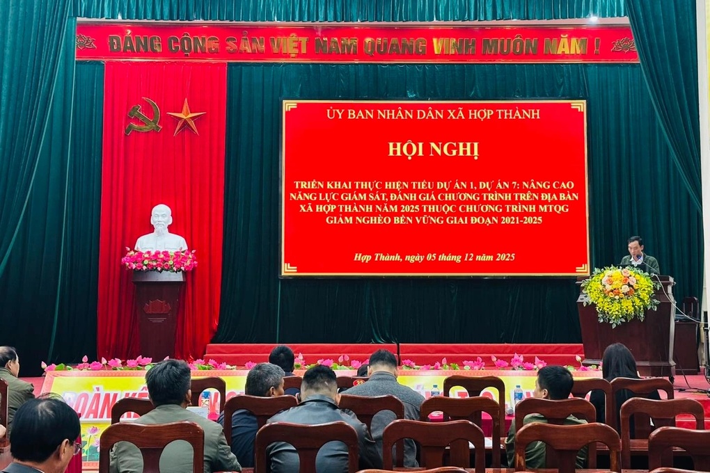 Nâng cao năng lực giám sát, đánh giá chương trình giảm nghèo bền vững - 1 Nâng cao năng lực giám sát, đánh giá chương trình giảm nghèo bền vững - 1