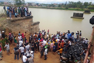 Phát hiện thi thể nam thanh niên trẻ trên sông Hiếu