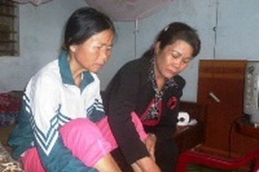 Vụ sập giàn giáo: Vùng quê nghèo đón 7 người con xấu số