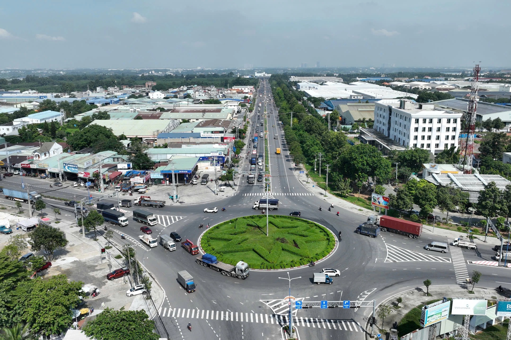 3 tuyến đường huyết mạch hơn 2.300 tỷ đồng vừa khánh thành ở Bình Dương - 4