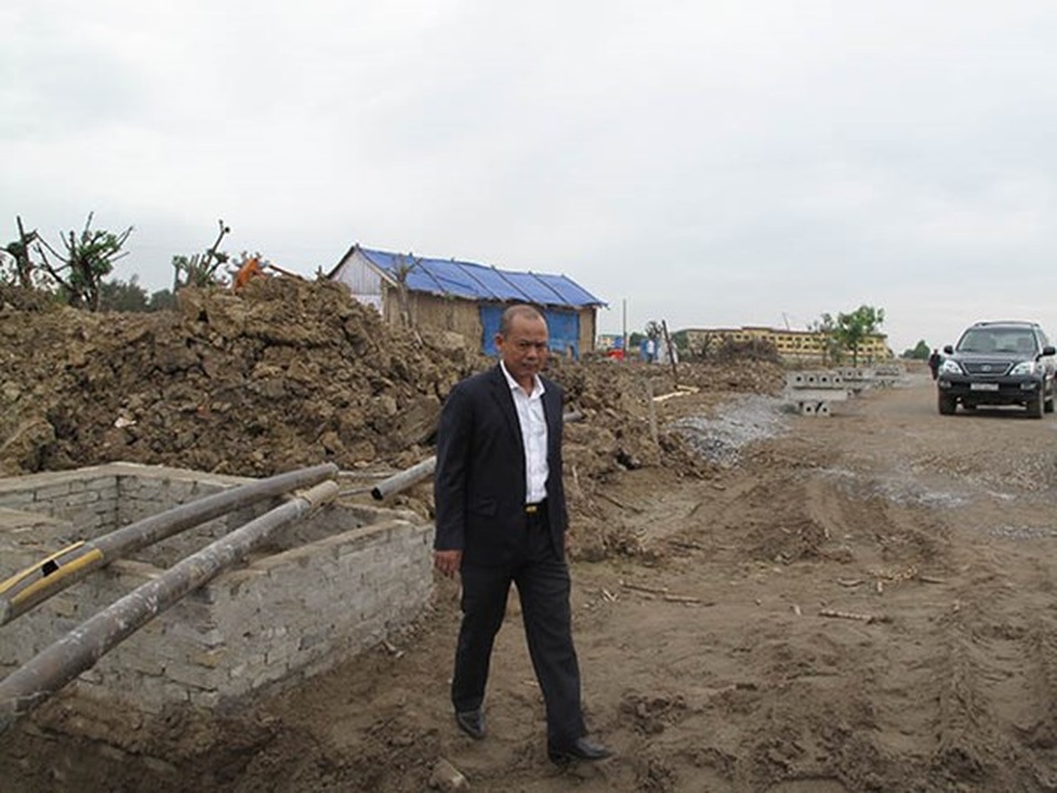 Chân dung 4 đại gia Việt thích khoe núi tiền vàng, ăn chơi khét tiếng rồi xộ khám - 7 Chân dung 4 đại gia Việt thích khoe núi tiền vàng, ăn chơi khét tiếng rồi xộ khám - 7