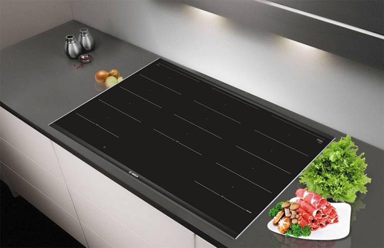 Khám phá tính năng Flexinduction trên bếp từ âm 5 vùng nấu Bosch PXX975DC1E