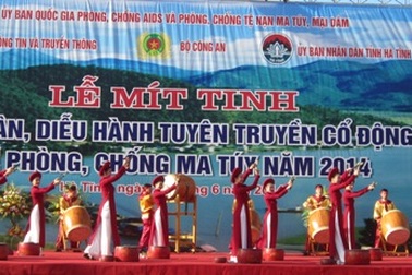 Hà Tĩnh: Ra quân "Tháng hành động phòng, chống ma tuý năm 2014”