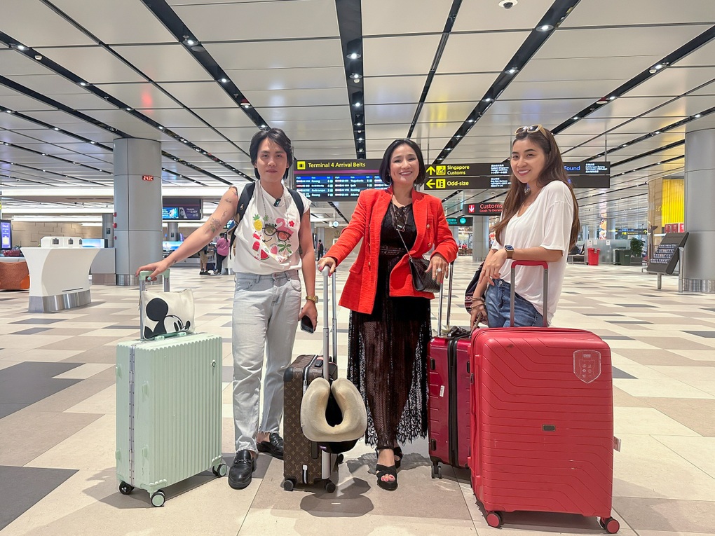 Cát Tường khoe loạt ảnh nghỉ dưỡng trên du thuyền 16 tầng xa hoa - 1 Cát Tường khoe loạt ảnh nghỉ dưỡng trên du thuyền 16 tầng xa hoa - 1