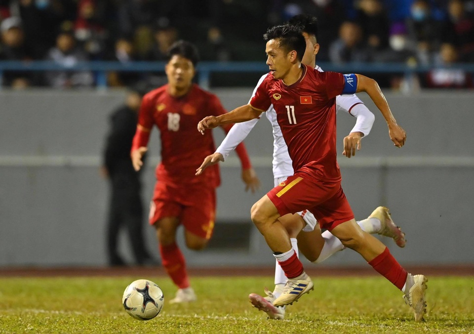 Tuyển Việt Nam 3-2 U22 Việt Nam: Văn Quyết, Đức Chinh ghi bàn - 14 Tuyển Việt Nam 3-2 U22 Việt Nam: Văn Quyết, Đức Chinh ghi bàn - 14
