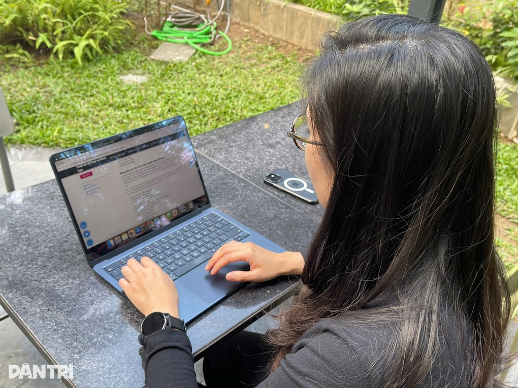 รู้สึกตกใจเมื่อพบว่าปริญญาตรีไม่ได้รับการยอมรับหลังจากเรียนจบปริญญาโทแล้ว - 1 Choáng váng học xong thạc sĩ mới biết bằng đại học không được công nhận - 1