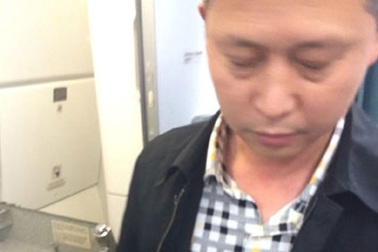 Người Trung Quốc ngang nhiên giở trò ăn cắp trên máy bay Việt Nam