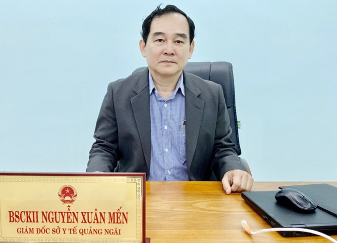 Giám đốc Sở Y tế tỉnh Quảng Ngãi bị phê bình vì chậm trễ mua sắm vật tư y tế chống dịch.
