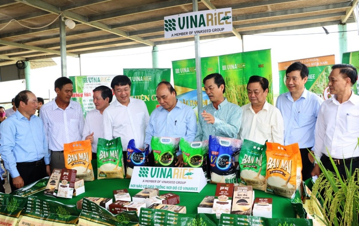 Chủ tịch nước Nguyễn Xuân Phúc: Nên nhân rộng mô hình hợp tác xã kiểu mới - 1 Chủ tịch nước Nguyễn Xuân Phúc: Nên nhân rộng mô hình hợp tác xã kiểu mới - 1
