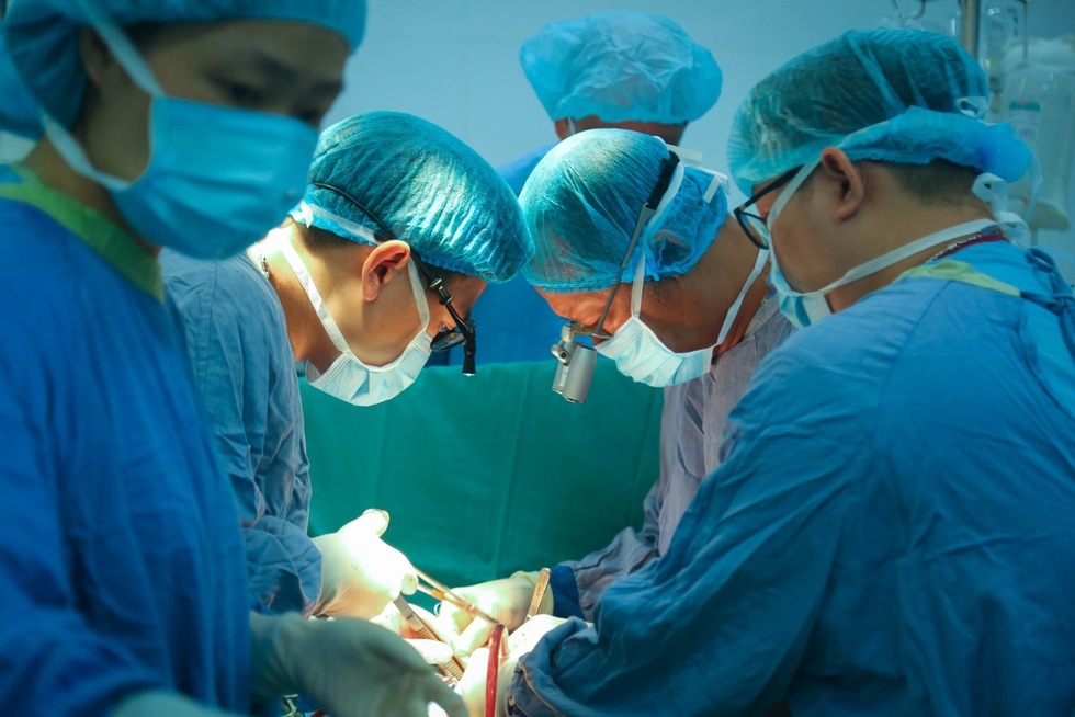 50 năm sau thống nhất, Việt Nam chói sáng trên bản đồ ghép tạng thế giới - 12