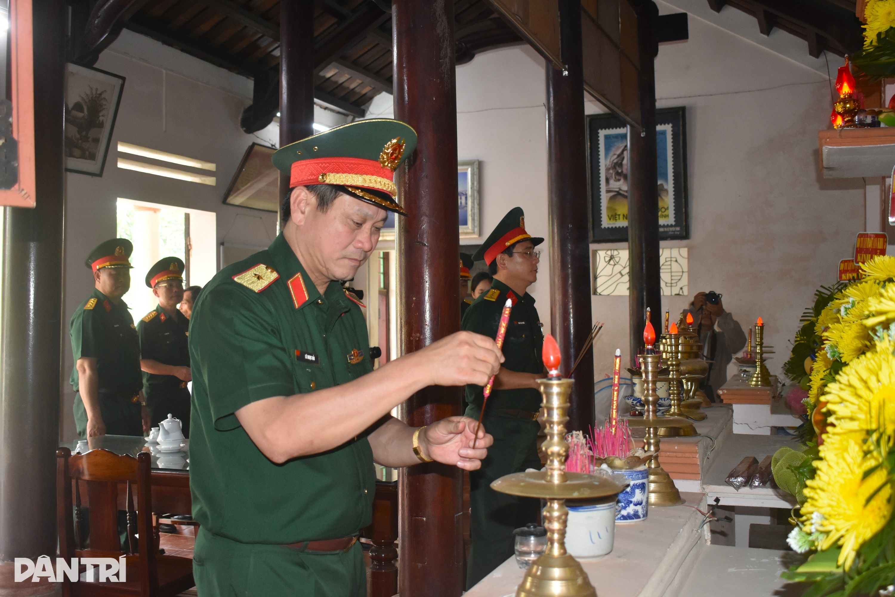 Người mẹ huyền thoại 12 lần tiễn con cháu ra chiến trường, không ai trở về - 8 Người mẹ huyền thoại 12 lần tiễn con cháu ra chiến trường, không ai trở về - 8