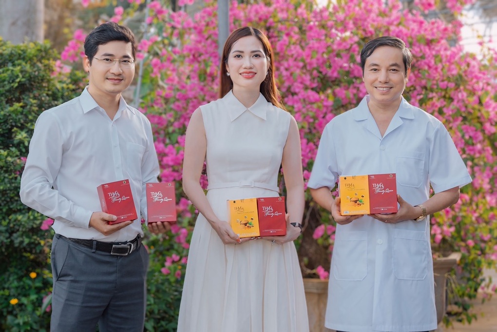 Thuận Huyền Minh Hà ra mắt 2 thực phẩm chức năng THMH Queen Beauty - THMH Nano Curcumin - 4