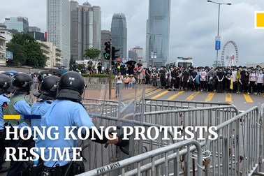 Người biểu tình Hong Kong tràn xuống đường phản đối dự luật dẫn độ