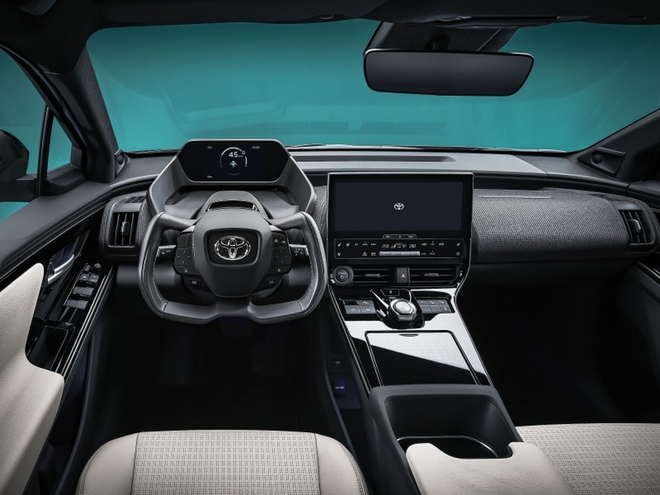 bZ4X Concept khởi đầu một chặng đường mới của Toyota - 4 bZ4X Concept khởi đầu một chặng đường mới của Toyota - 4