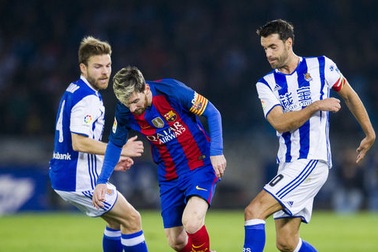 Tứ kết cúp nhà Vua: Barcelona đụng khắc tinh