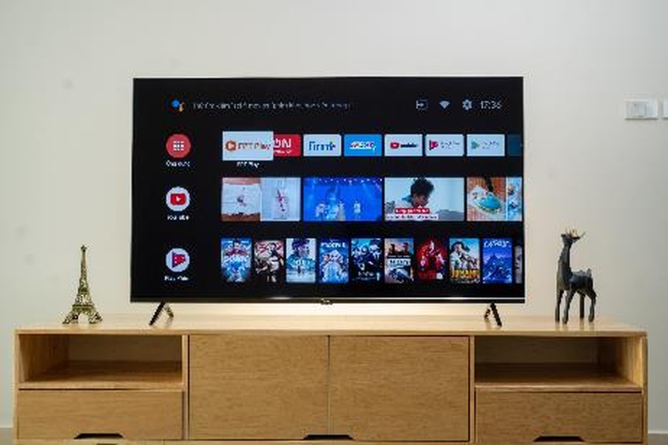 Vsmart ưu đãi lớn, mua ti vi tặng kèm điện thoại thông minh - 2 Vsmart ưu đãi lớn, mua ti vi tặng kèm điện thoại thông minh - 2