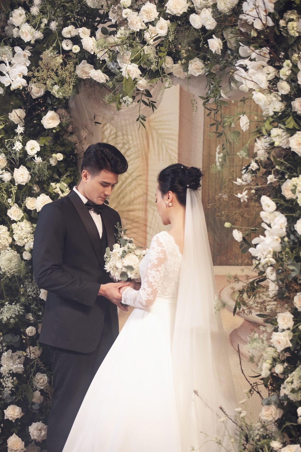 Phương Oanh bất ngờ làm đám cưới với Vĩnh Thụy? - 5 Phương Oanh bất ngờ làm đám cưới với Vĩnh Thụy? - 5