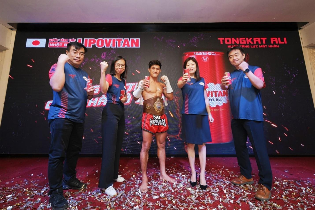 Lipovitan ra mắt dòng sản phẩm mang năng lượng của nhà vô địch - 3 Lipovitan ra mắt dòng sản phẩm mang năng lượng của nhà vô địch - 3