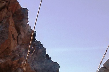 Vụ tai nạn mỏ đá 3 người chết: Trách nhiệm thuộc về ai?